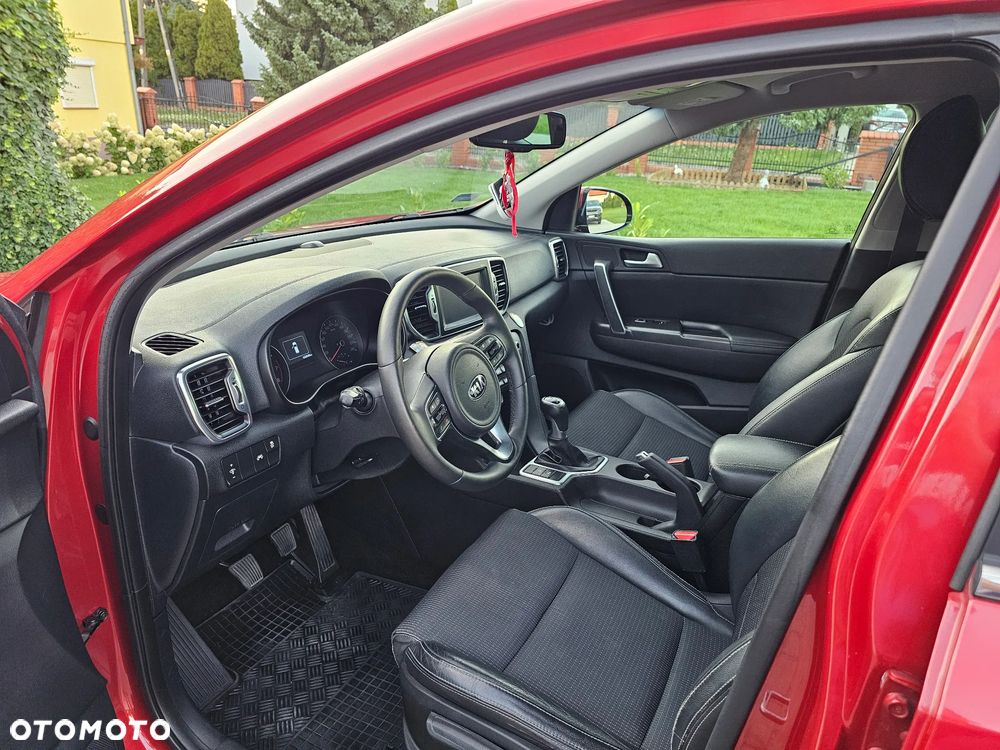 Kia Sportage 1.6 GDI Business Line 2WD - 17