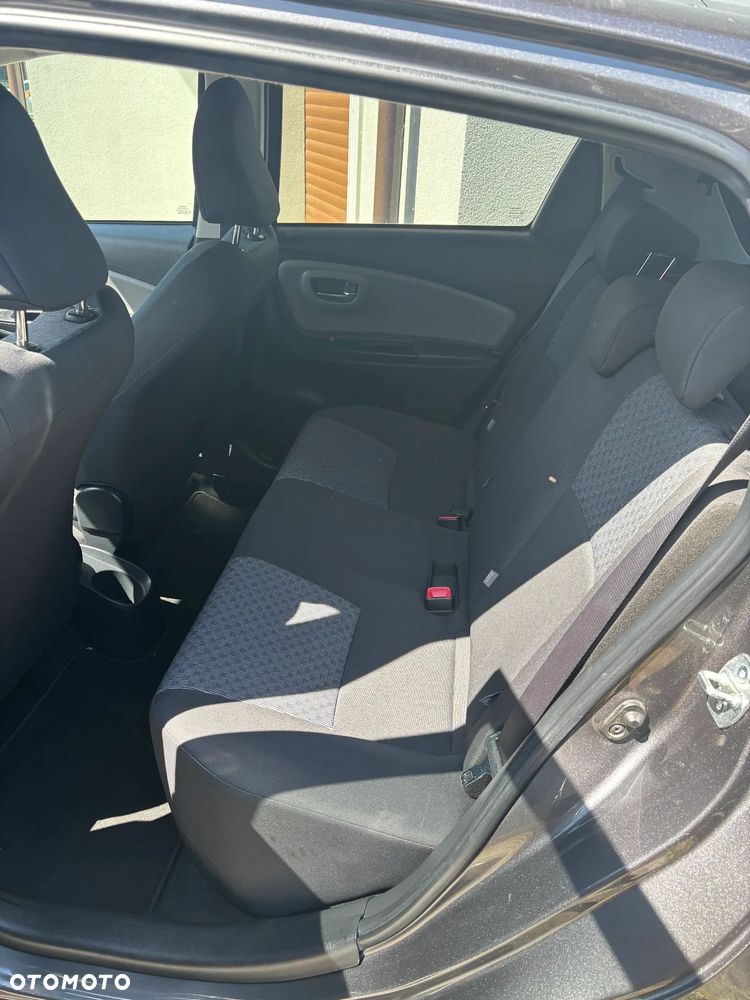 Toyota Yaris 1.33 VVT-i Comfort - 12