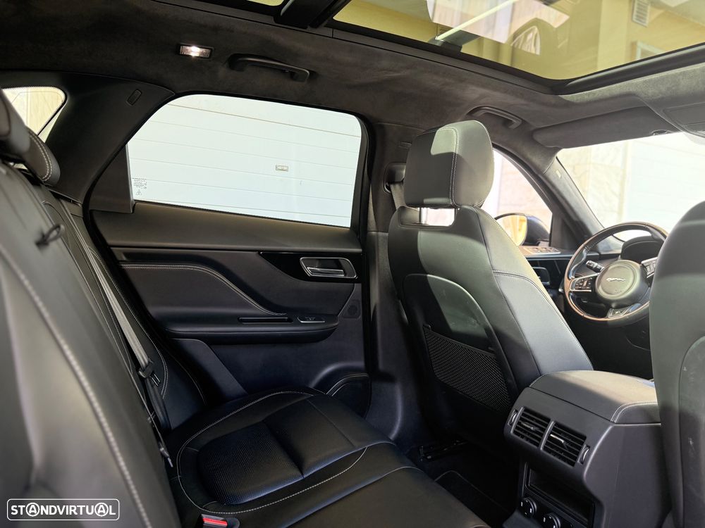Jaguar F-Pace 2.0 i4D R-Sport Aut. - 9