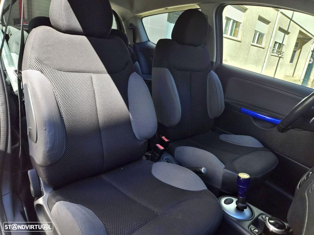 Citroën C2 1.4 HDi SX Pack Sensodrive - 27