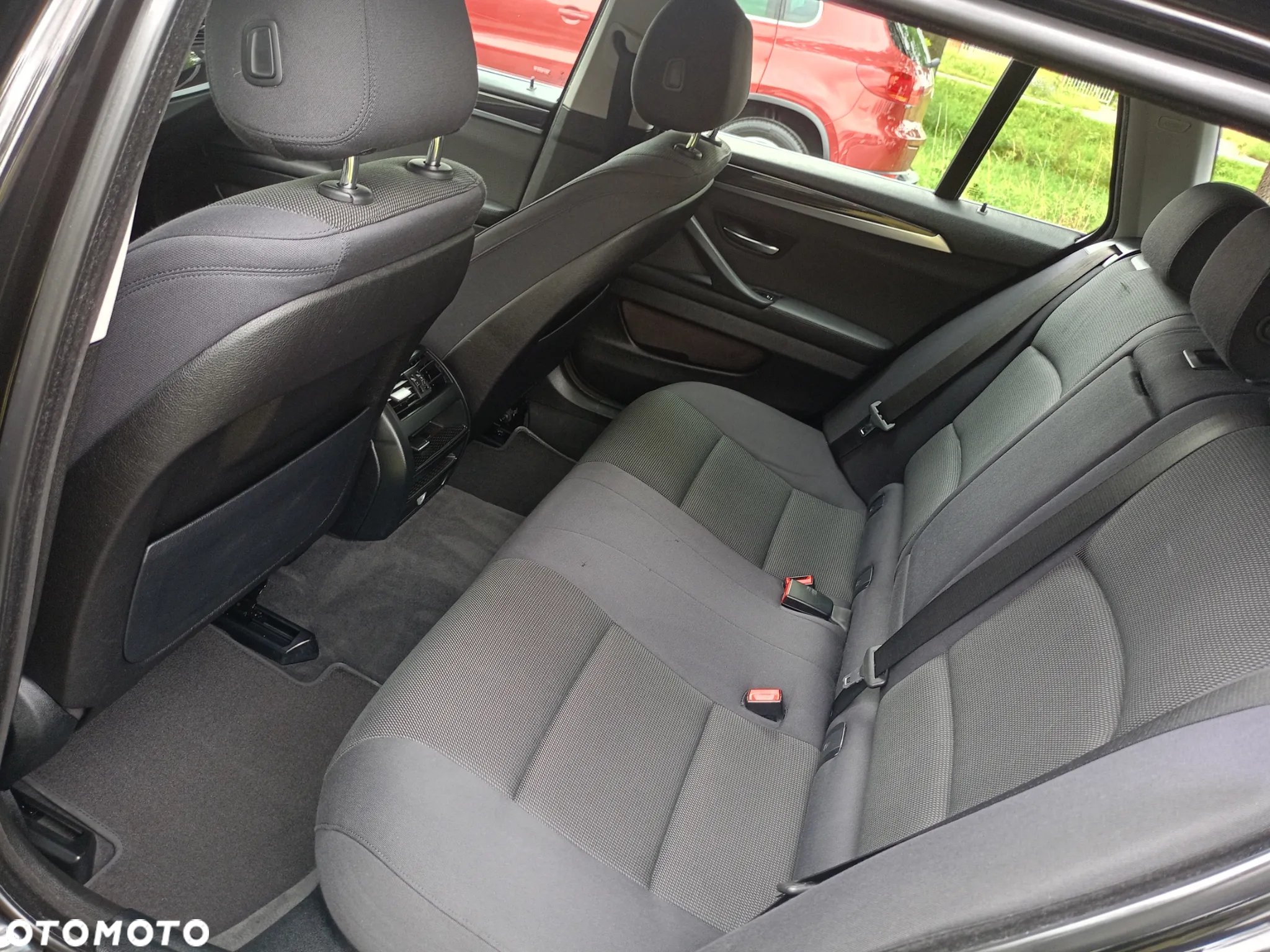 BMW Seria 5 518d Touring - 14