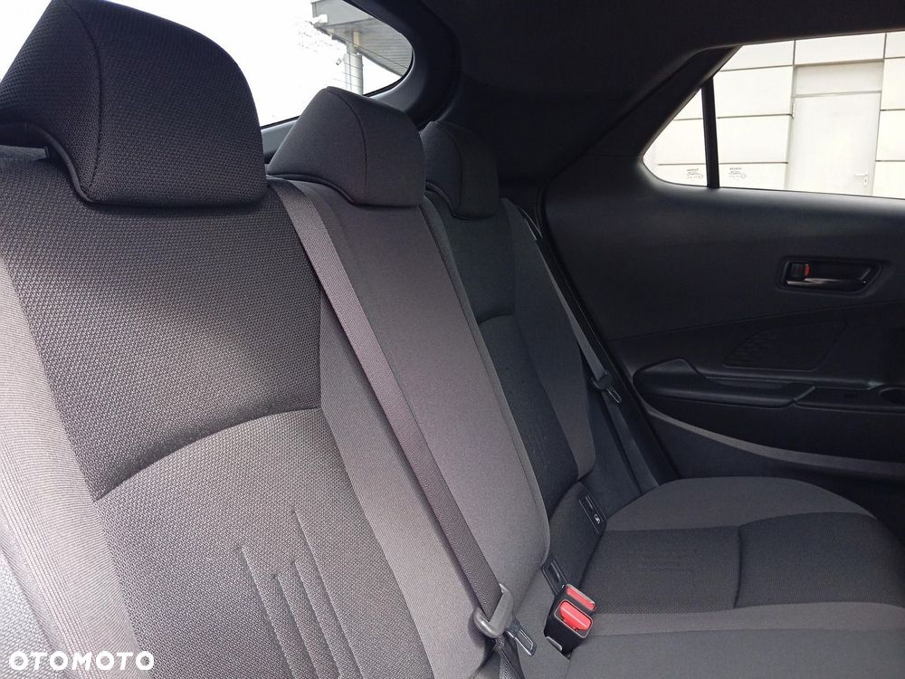 Toyota C-HR 2.0 Hybrid Dynamic Force Style - 12