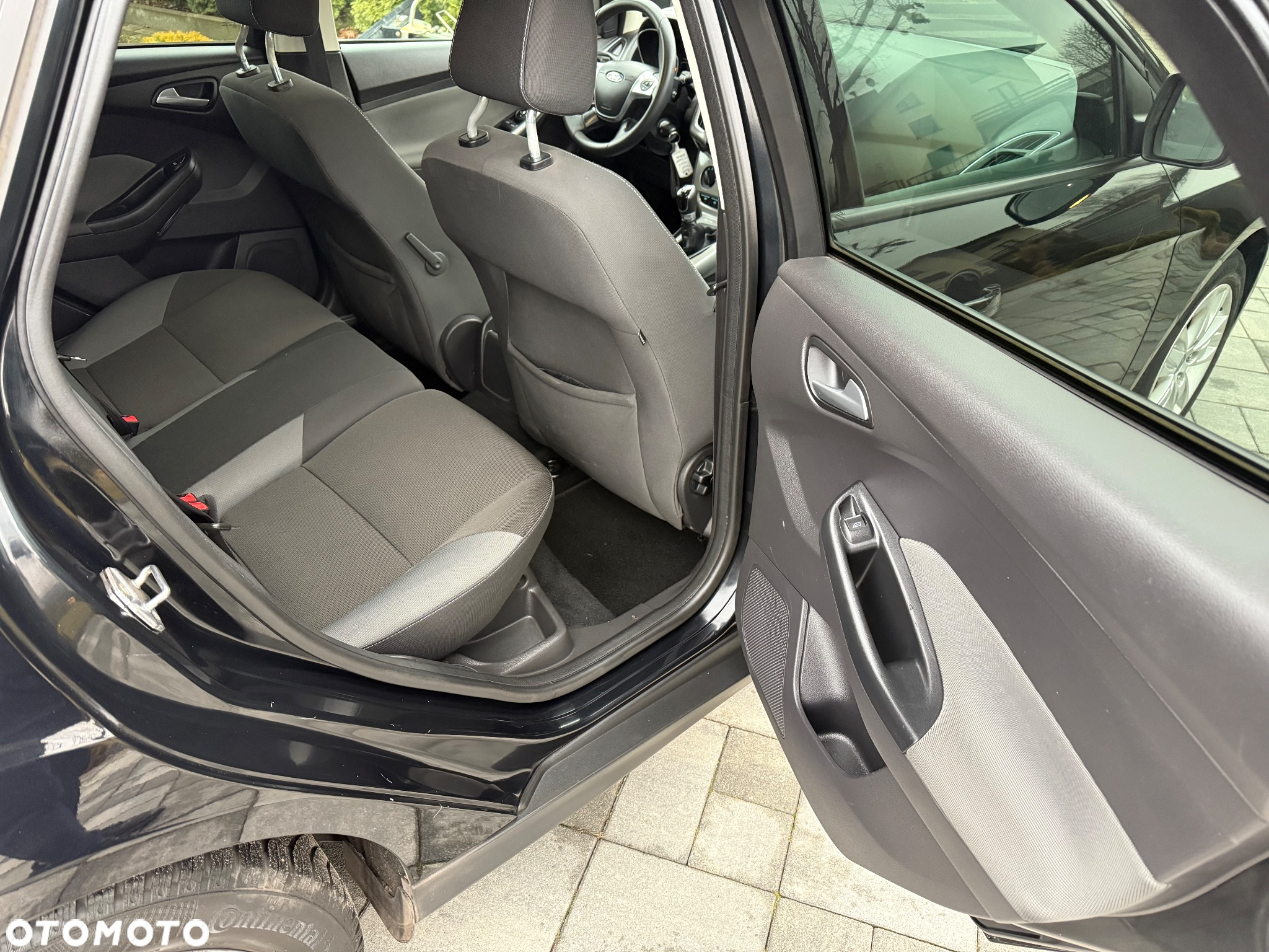 Ford Focus 1.6 Trend - 23
