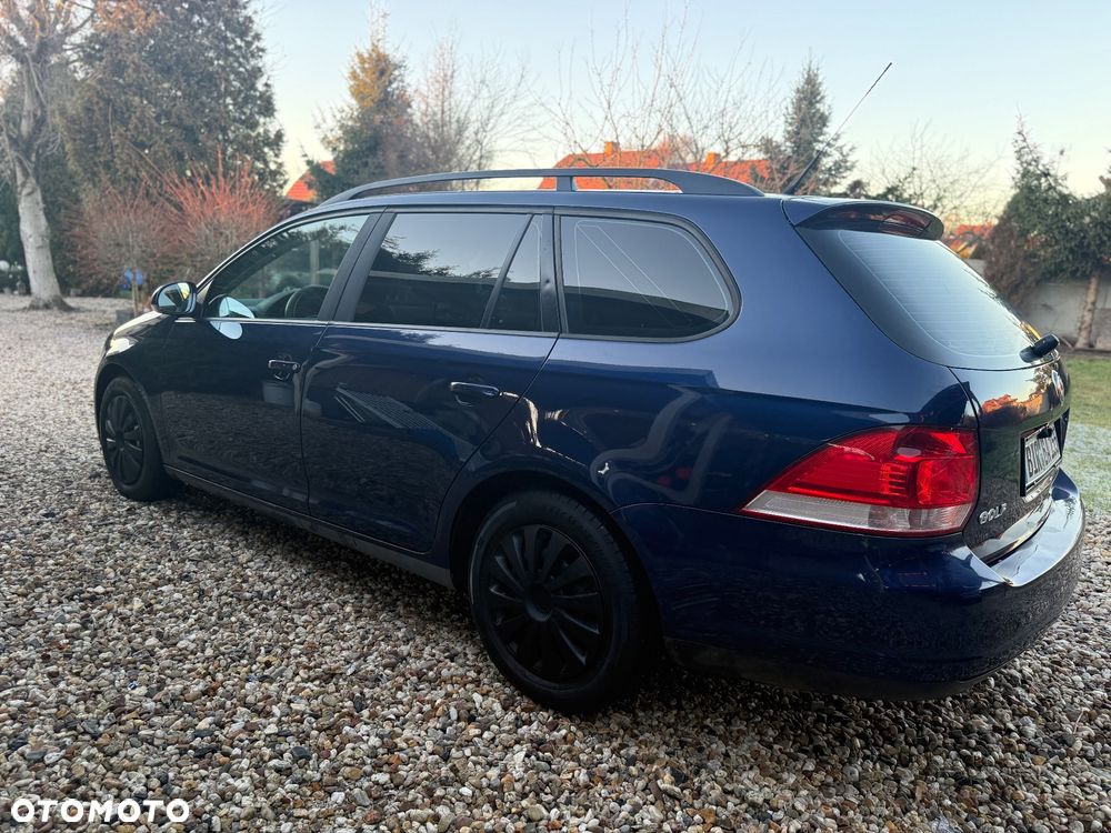 Volkswagen Golf 1.9 TDI DPF Trendline BlueMotion - 4