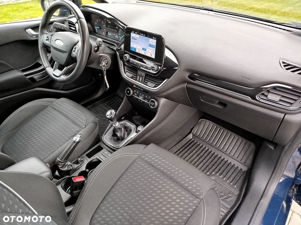 Ford Fiesta 1.0 EcoBoost Titanium - 12