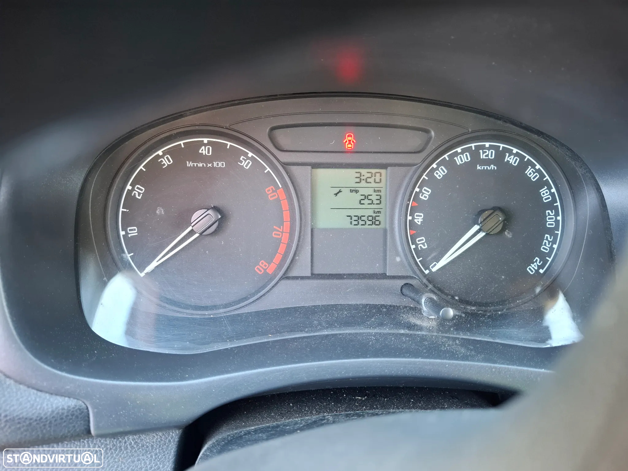 Skoda Fabia Break 1.2 Ambiente - 17