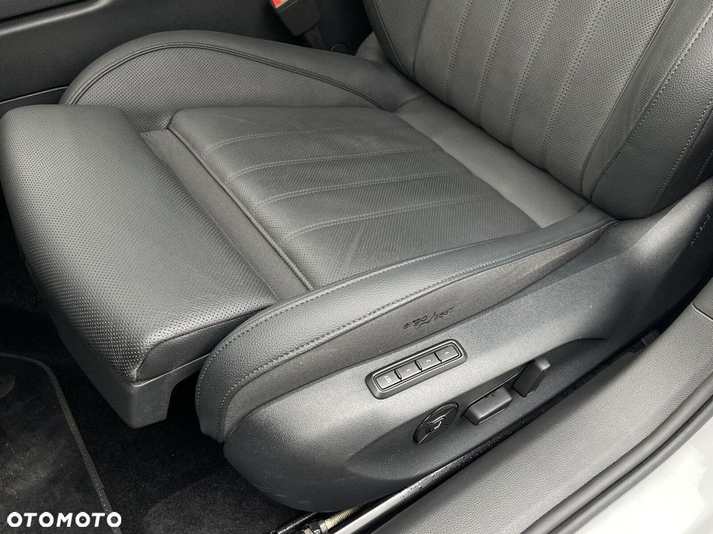 Skoda Superb 2.0 TSI 4x4 L&K DSG - 16