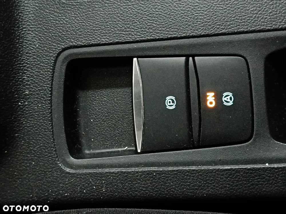Ford Focus 1.0 EcoBoost mHEV Titanium X - 9