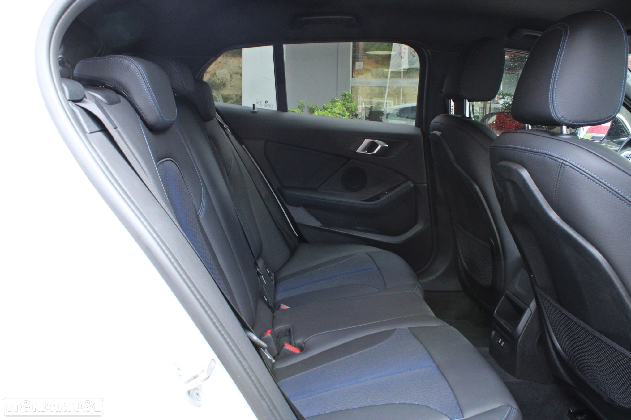 BMW 116 d Pack Desportivo M Auto - 18