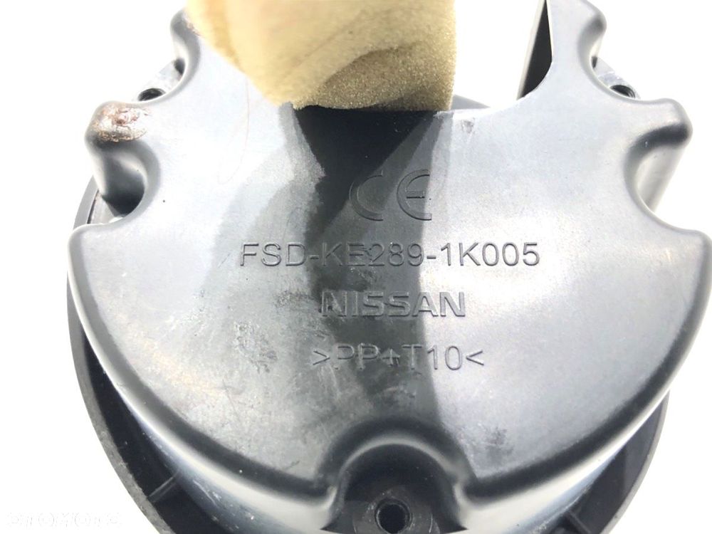 GNIAZDO USB  NISSAN JUKE (F15) 2010 - 2022 1.6 86 kW [117 KM] benzyna 2010 - 2022 KE289-1K005 - 4