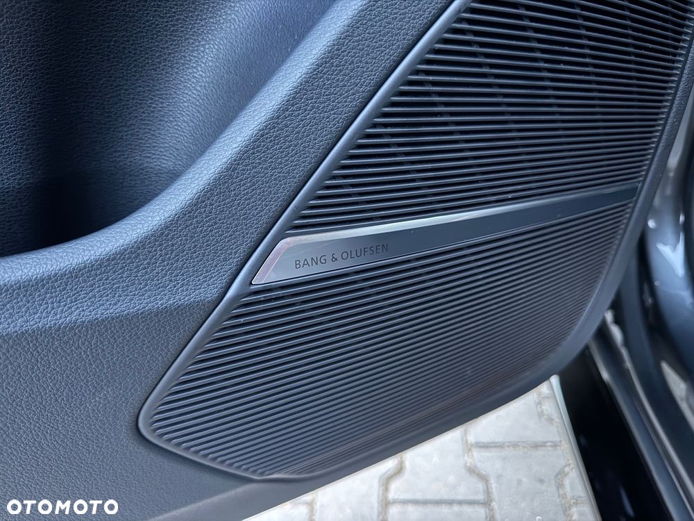 Audi Q8 SUV TFSI quattro 250 kW tiptronic S line business - 30