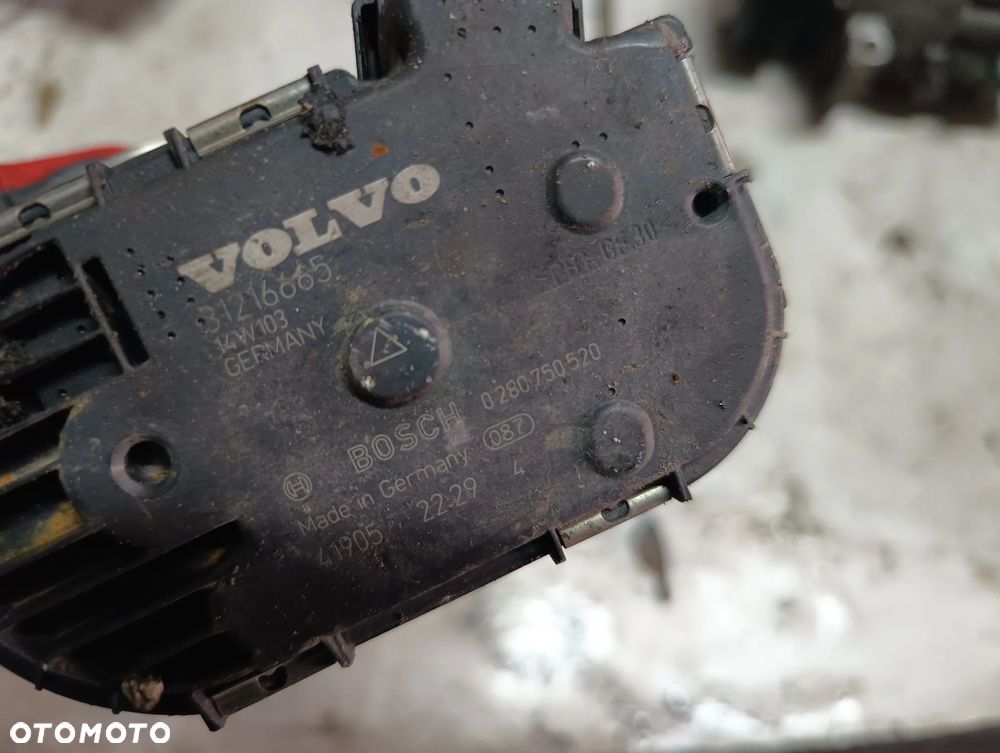 PRZEPUSTNICA VOLVO 31216665 - 2
