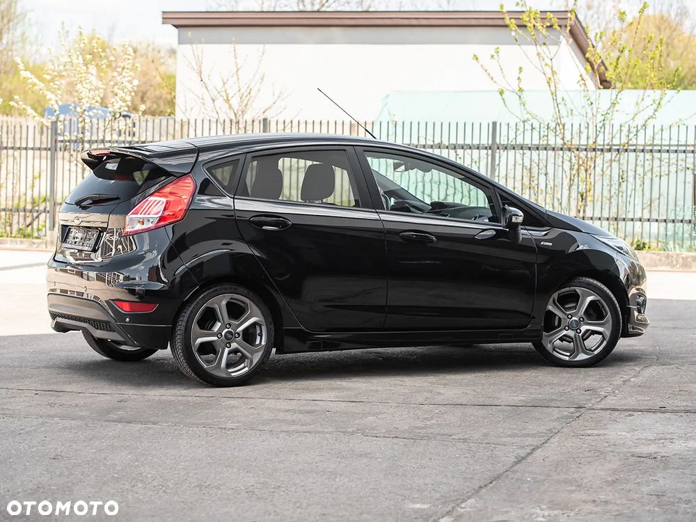Ford Fiesta 1.0 EcoBoost STart-Stop ST-LINE - 14