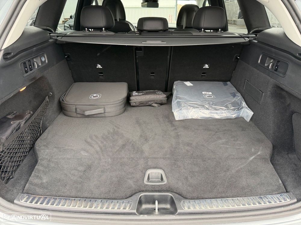 Mercedes-Benz GLC 300 de 4Matic - 12