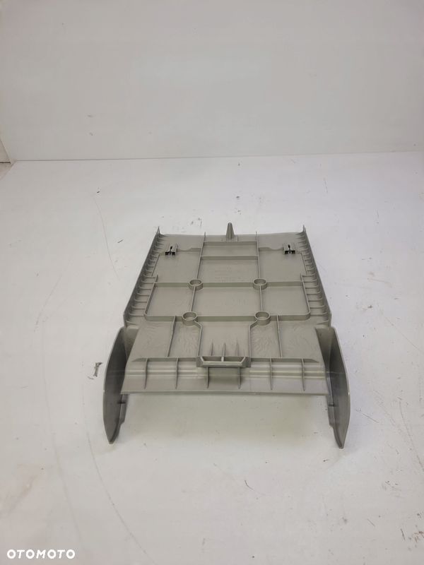 RAMKA OSŁONA PODŁOKIETNIKA AUDI Q5 Q7 4L0885219 - 4