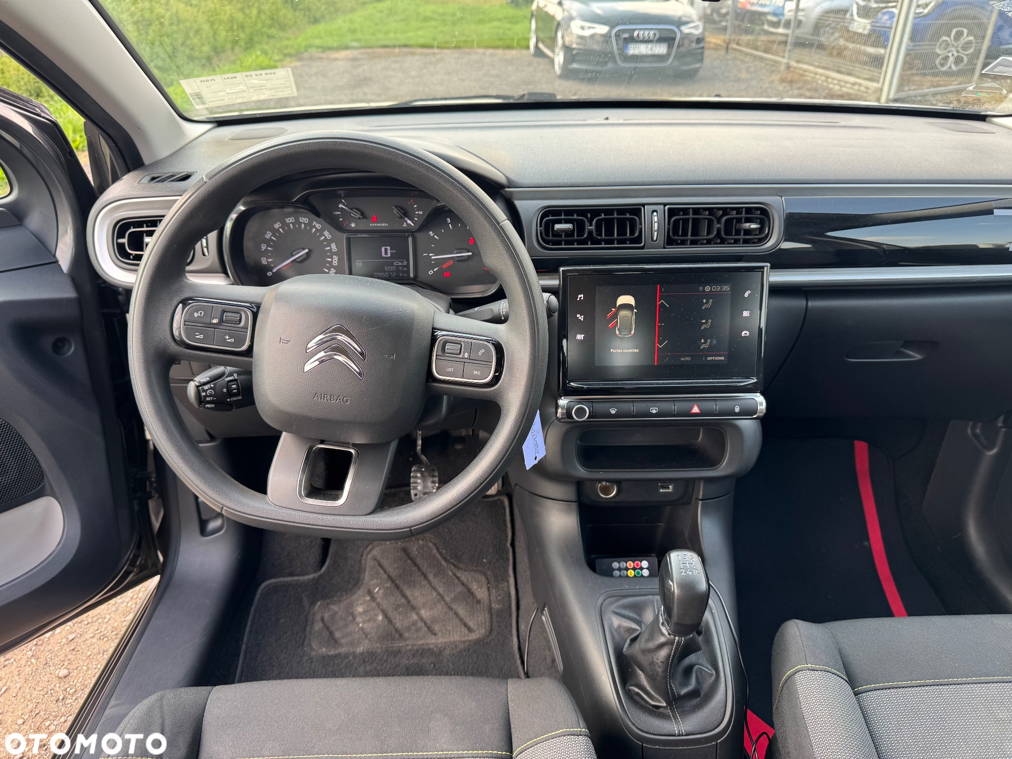 Citroën C3 1.2 PureTech GPF Live - 18