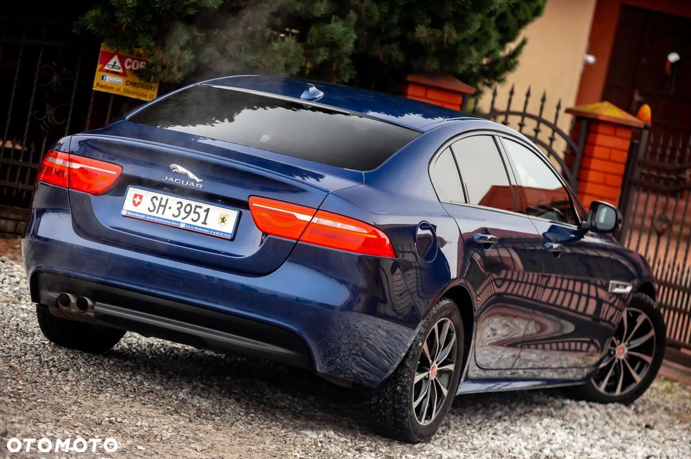 Jaguar XE 20d R-Sport Ingenium Edition - 12