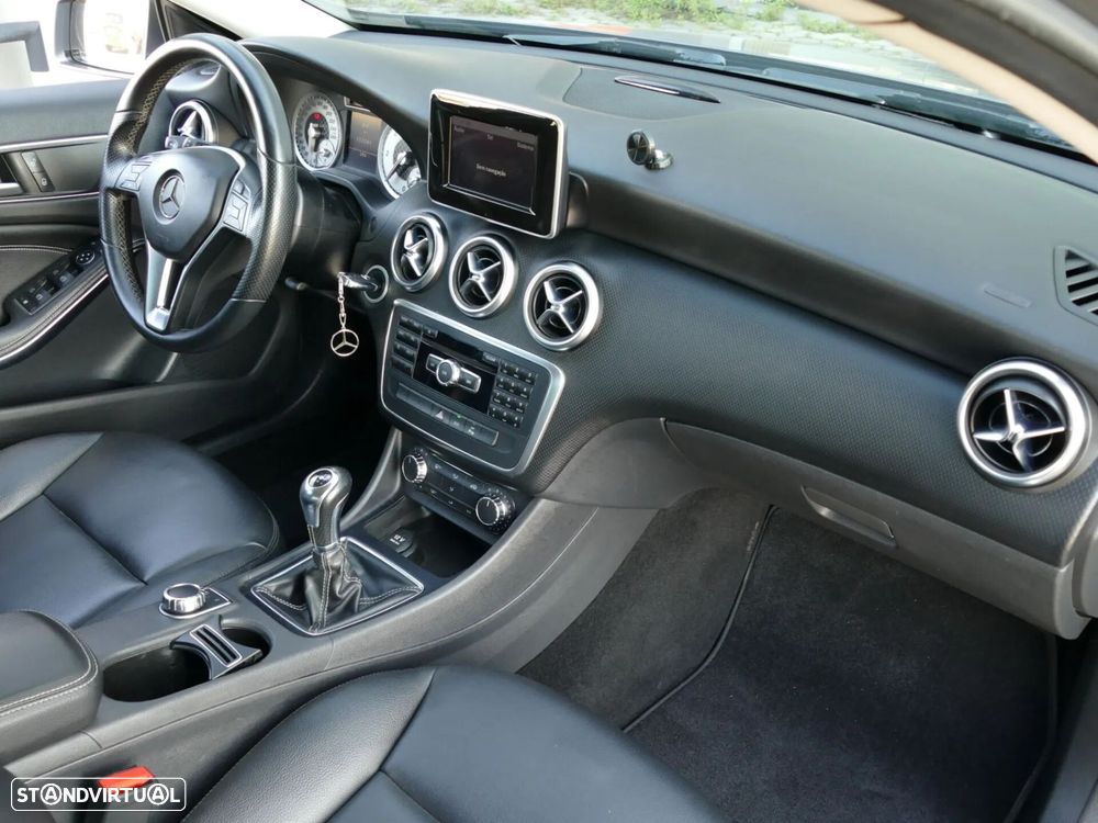 Mercedes-Benz A 180 d Urban - 25