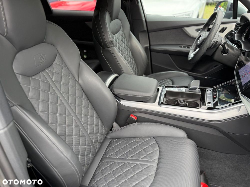 Audi Q7 - 12