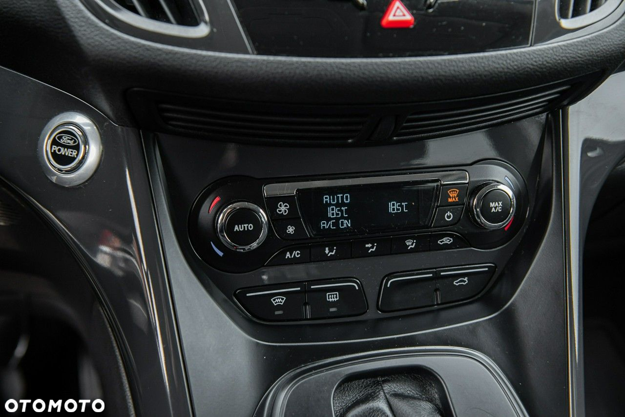 Ford Kuga - 21