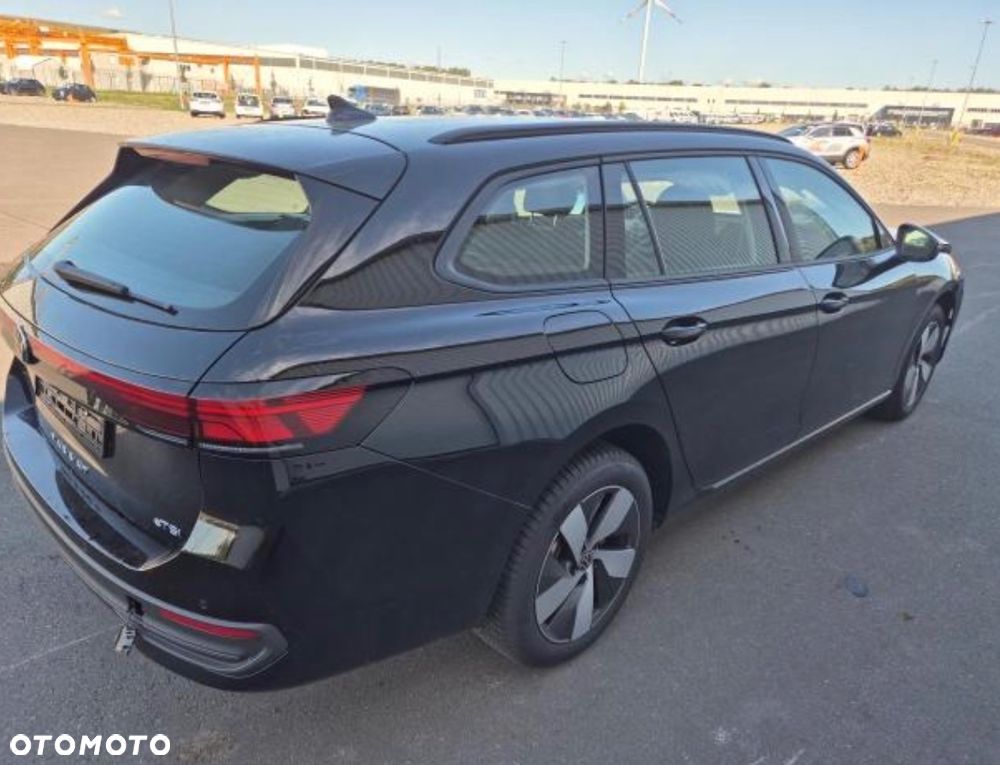 Volkswagen Passat Variant ver-variant-1-5-e--tsi-opf-dsg - 4