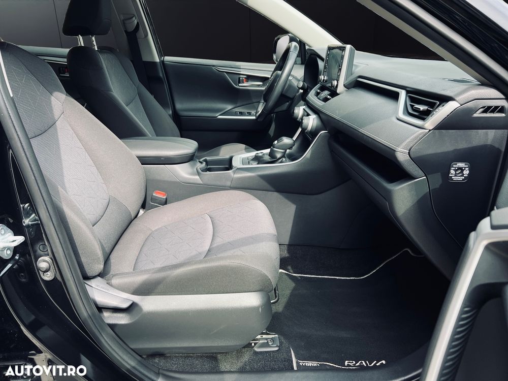 Toyota RAV4 - 15