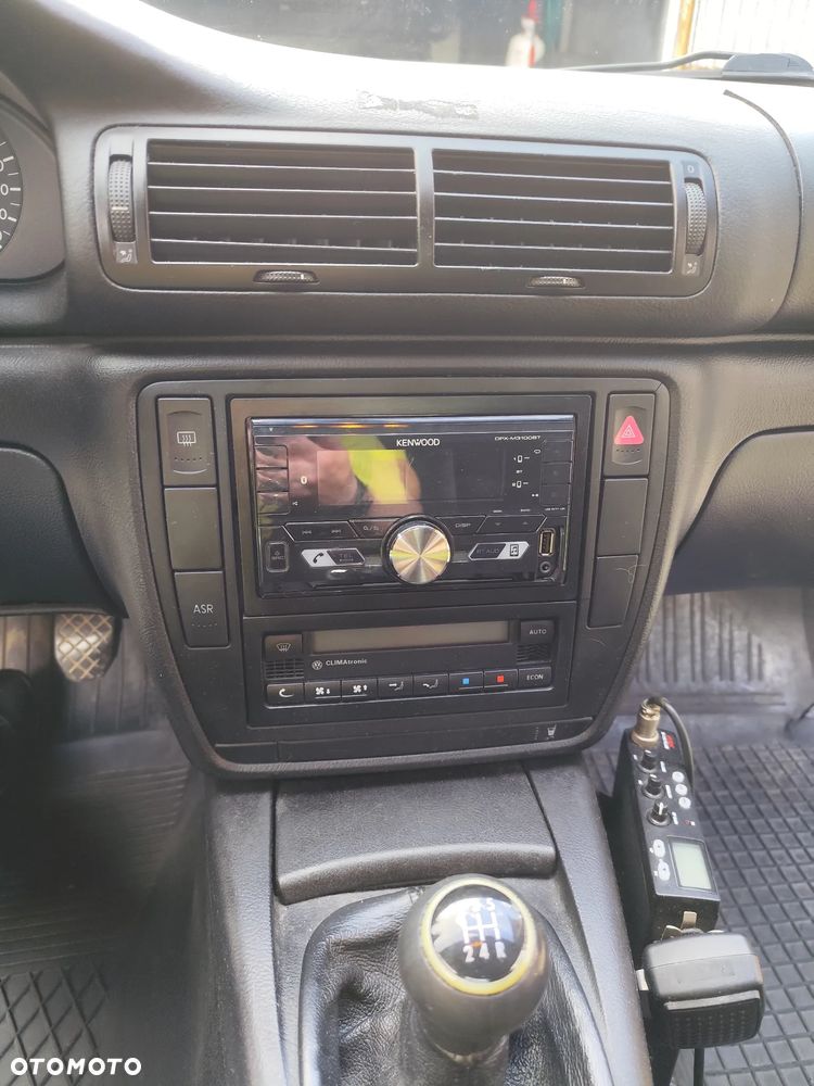 Volkswagen Passat 1.9 TDI - 10
