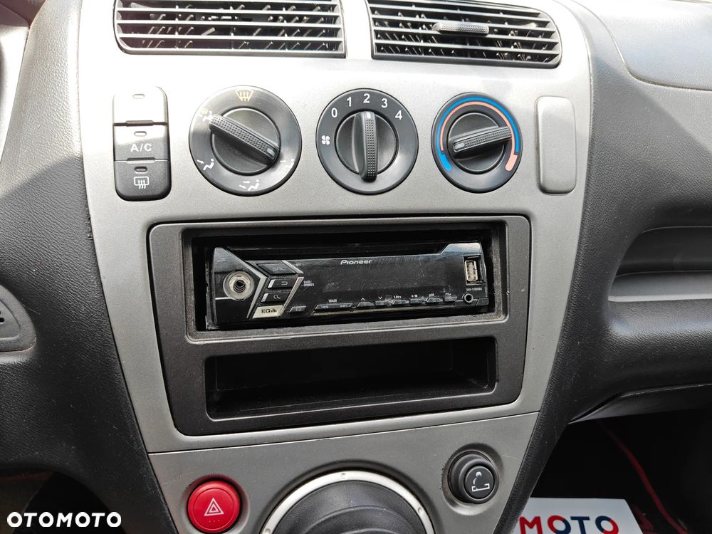 Honda Civic 1.4i S - 21