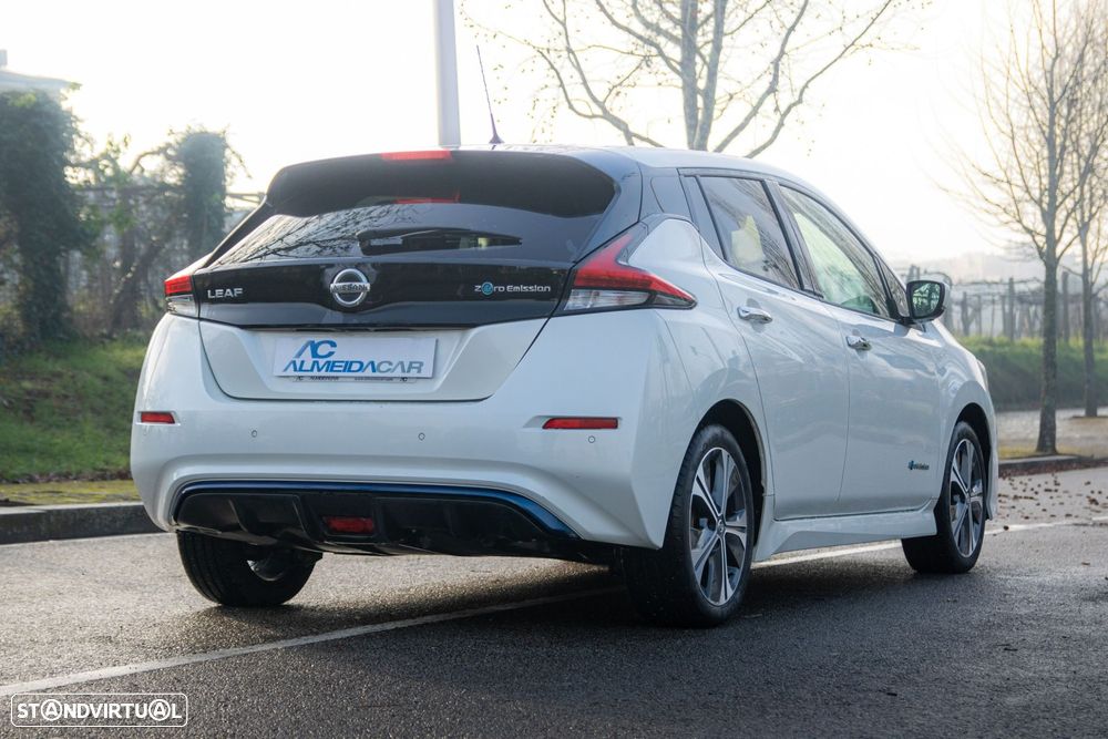 Nissan Leaf N-Connecta - 24