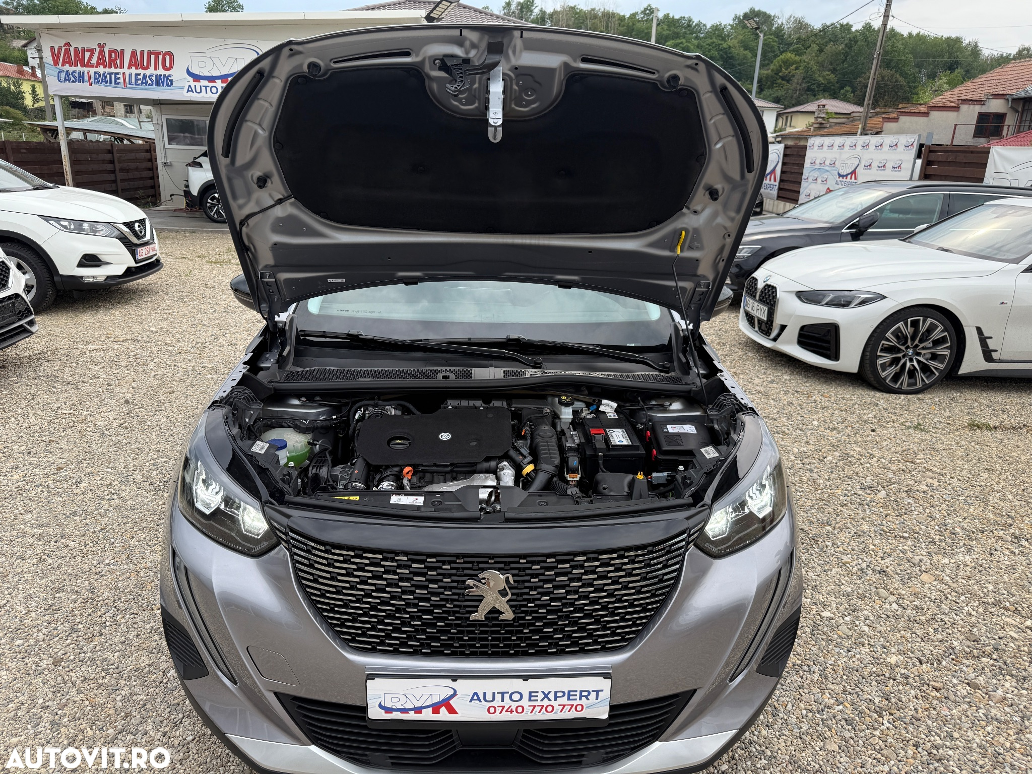 Peugeot 2008 BlueHDi 130 EAT8 Allure Pack - 32