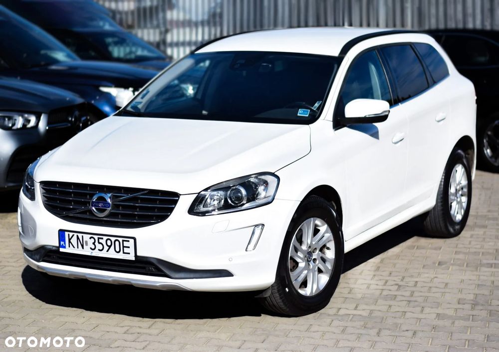 Volvo XC 60 D4 AWD Momentum - 5