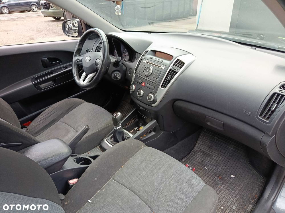 Kia Ceed 1.6 CRDi 2011r NA CZĘŚCI - 5