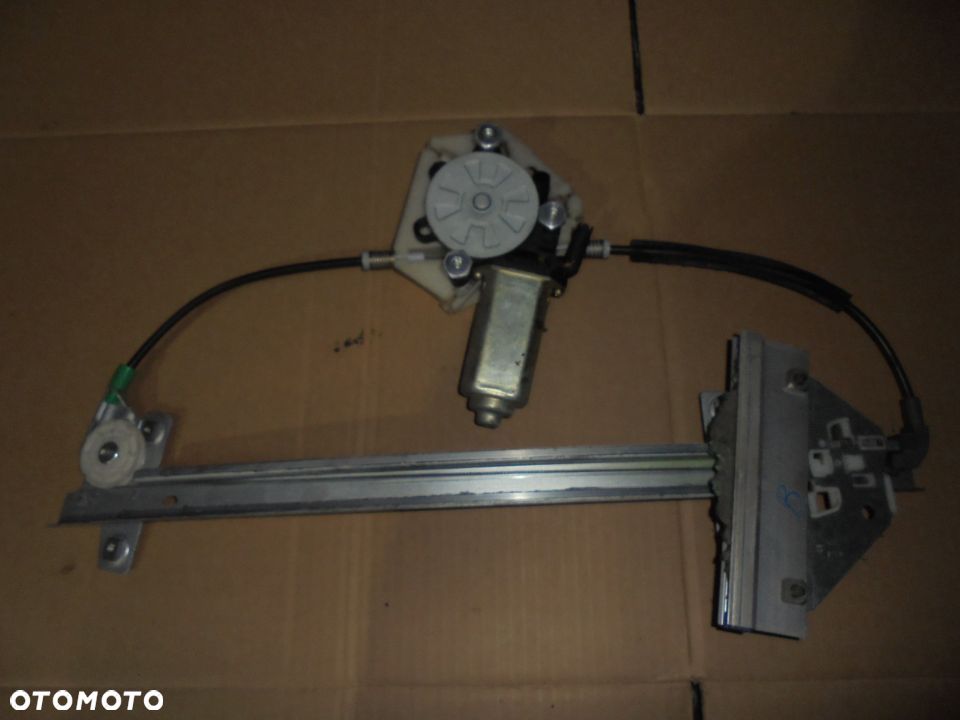 MECHANIZM PODNOSNIK SZYBY PRAWY PRZOD VOLVO V40 - 3