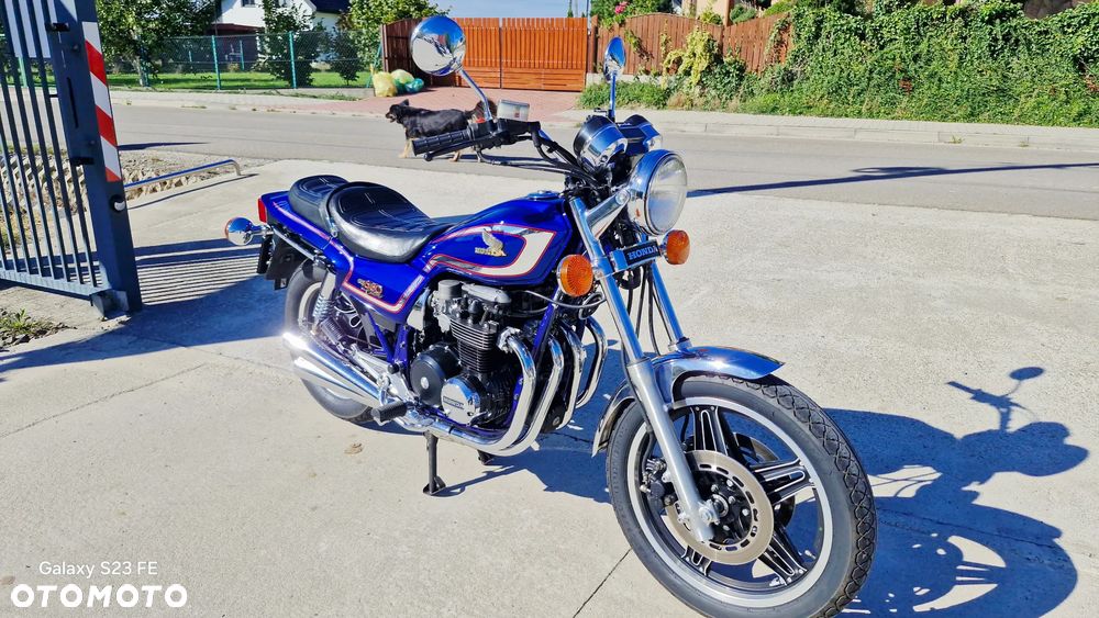Honda CB - 2