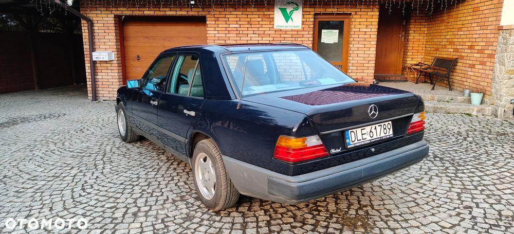 Mercedes-Benz W124 (1984-1993) - 6