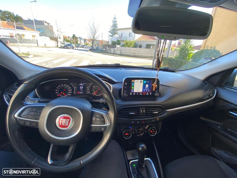 Fiat Tipo Station Wagon 1.6 M-Jet Lounge Tech J17 DCT - 10