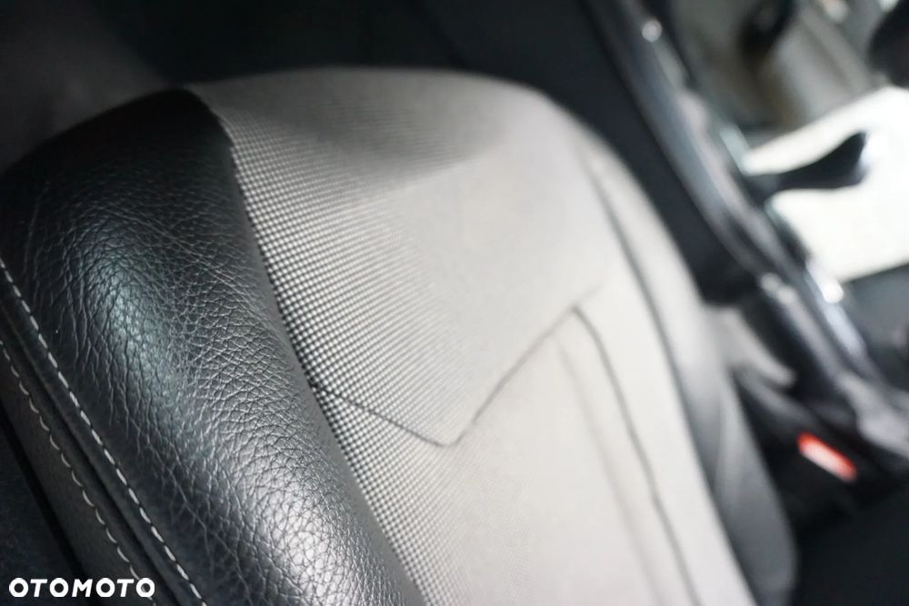 BMW Seria 1 120d Urban Line - 35