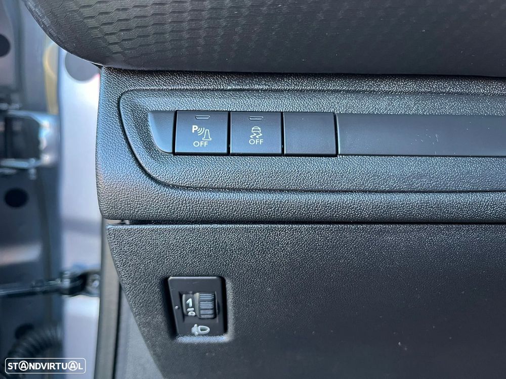 Peugeot 2008 1.6 BlueHDi Style - 18