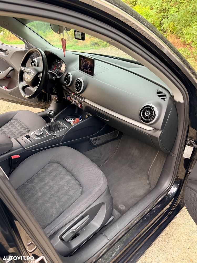 Audi A3 Sportback - 13