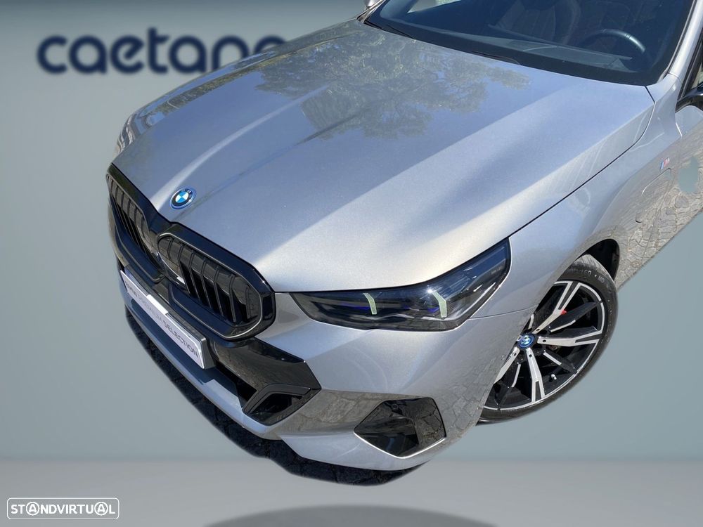 BMW 530 e Pack Desportivo M Pro - 3