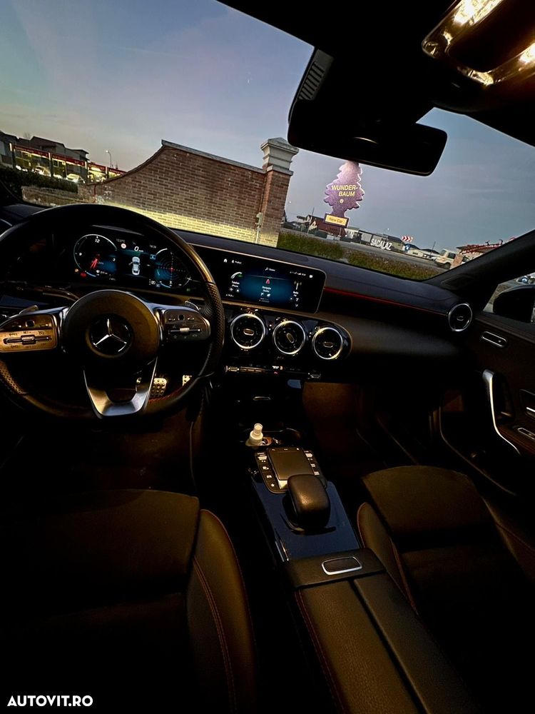 Mercedes-Benz CLA - 16