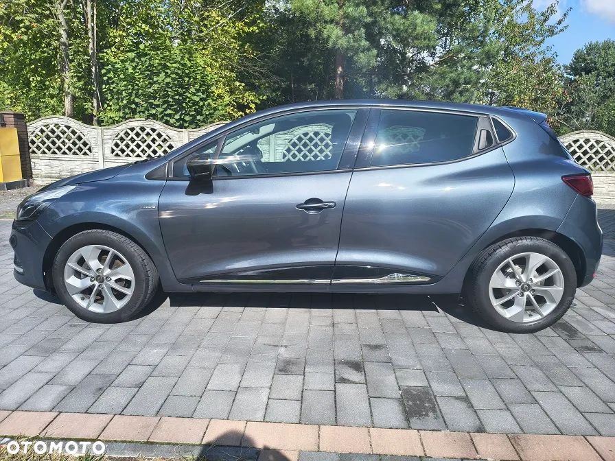 Renault Clio 1.2 16V Limited - 8
