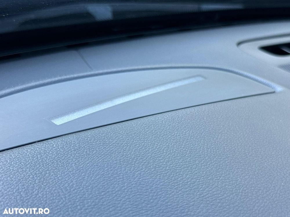 Volvo XC 90 T8 AWD Twin Engine Geartronic Inscription - 16