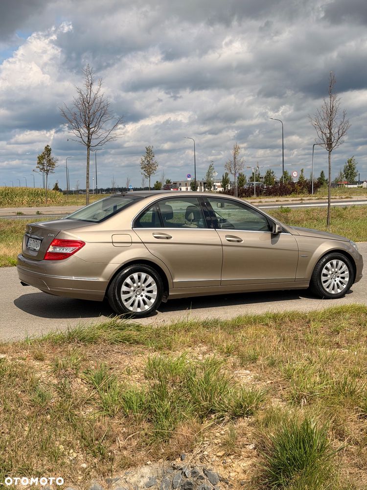 Mercedes-Benz Klasa C 200 CDI BlueEff Elegance - 6