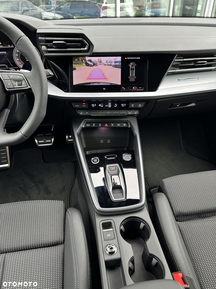 Audi A3 Sportback - 18