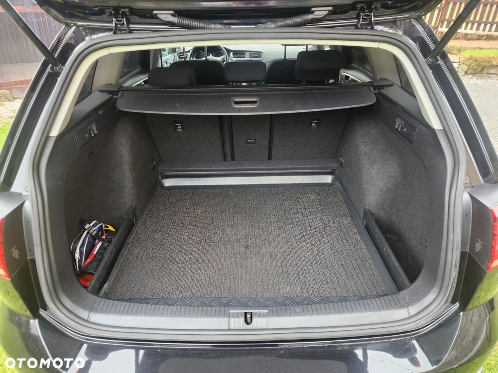 Volkswagen Golf 1.6 TDI BMT Comfortline - 19