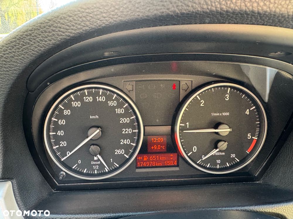 BMW Seria 3 320d DPF - 25