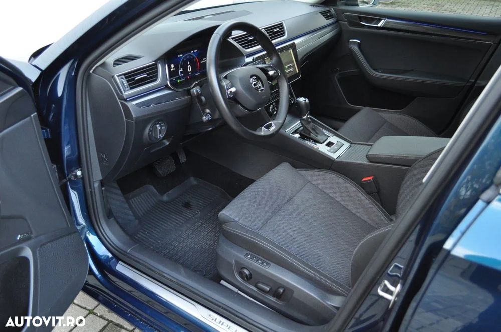 Skoda Superb 2.0 TSI DSG Style - 5