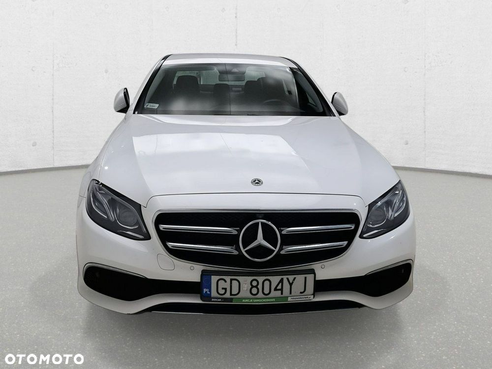 Mercedes-Benz Klasa E - 2