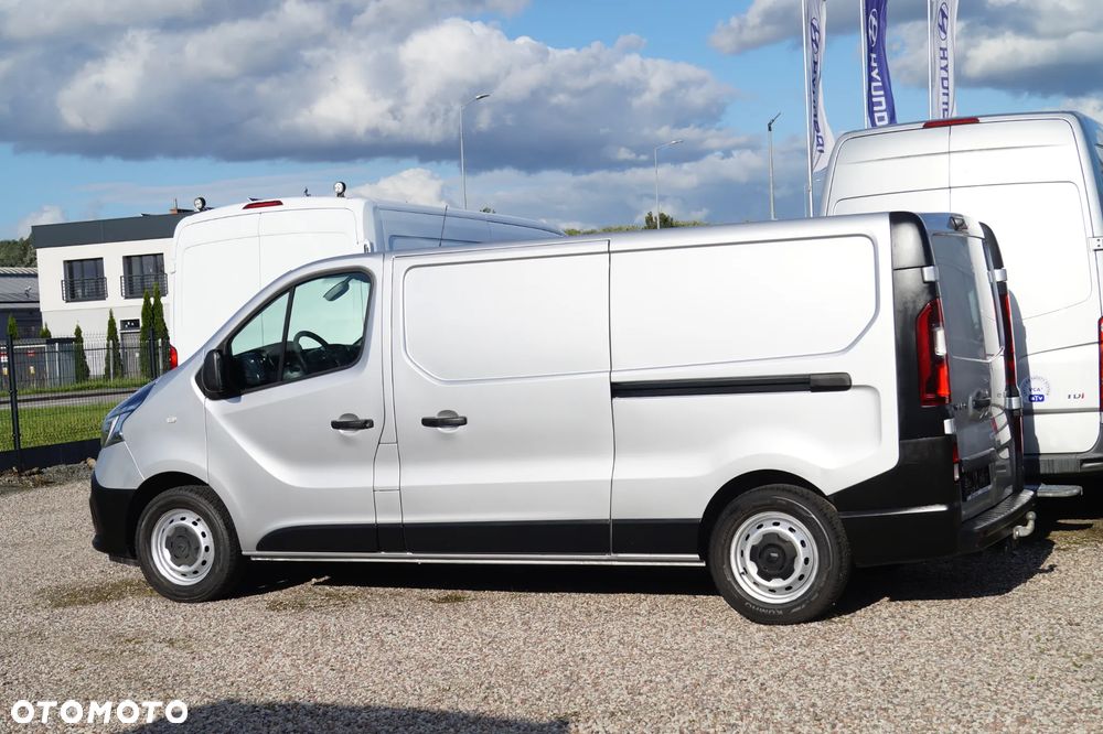 Renault Trafic - 12